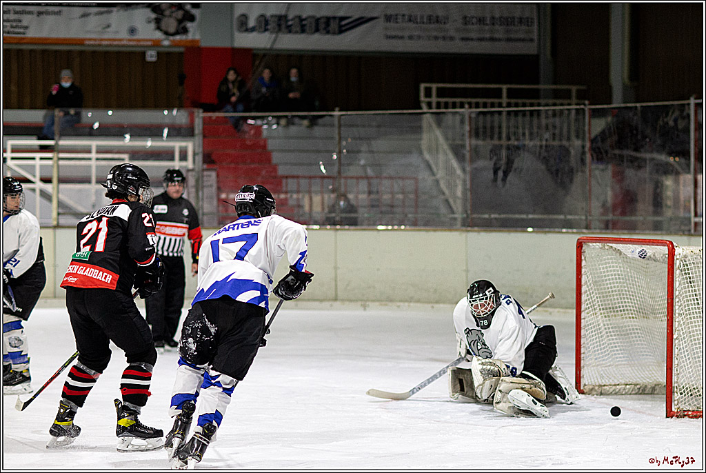 U20- ESV Bergisch Gladbach Realstars-Koenigsborner-JEC Bulldogs 9-3, 12.12.2021